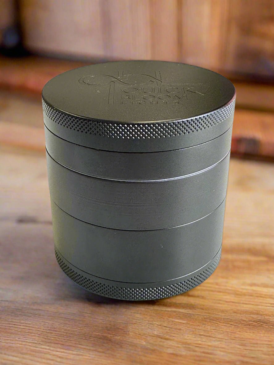 5 Piece Toothless Spice Grinder with Built - in Storage Chamber - Quick Bloom Lights